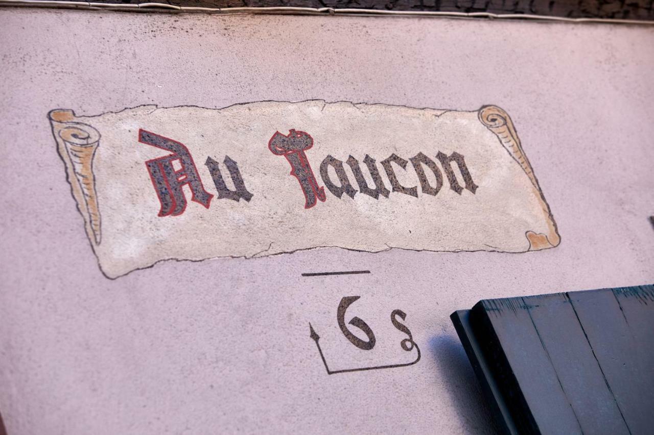 Historisches Gaestehaus Au Faucon Von 1535 Wissembourg Exterior photo